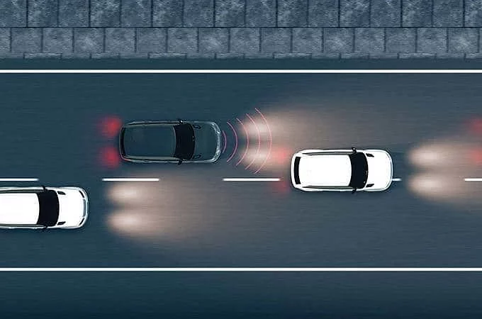 EMERGENCY BRAKING (AUTONOMOUS EMERGENCY BRAKING)