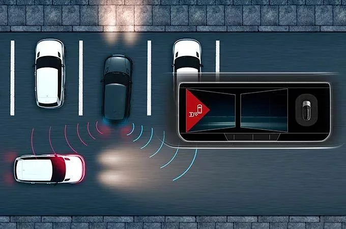 SYSTEM WYKRYWANIA PRZESZKÓD PODCZAS COFANIA