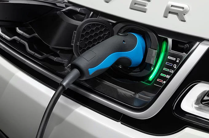 PHEV Charging & Charging Stations | Land Rover Srilanka
