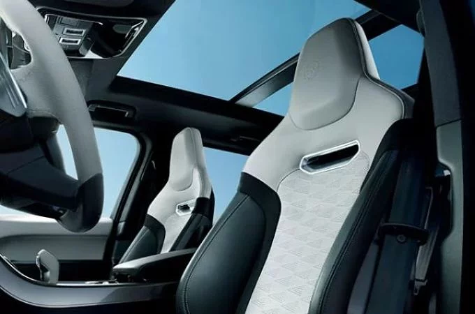 مقاعد SVR عالية الأداء