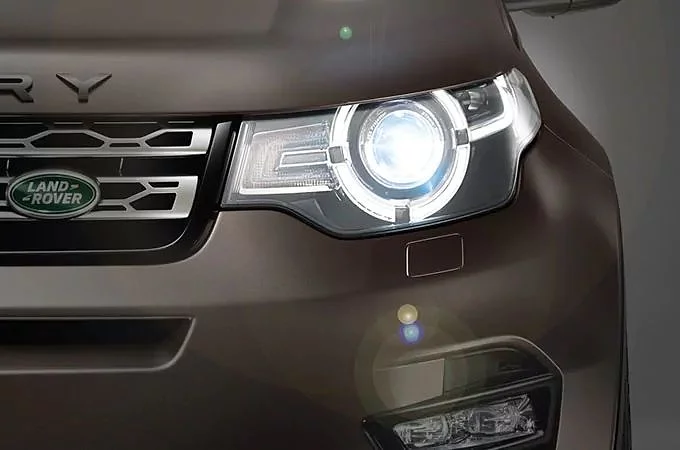 AUTOMATIC LAMPS AND HIGH BEAM ASSIST