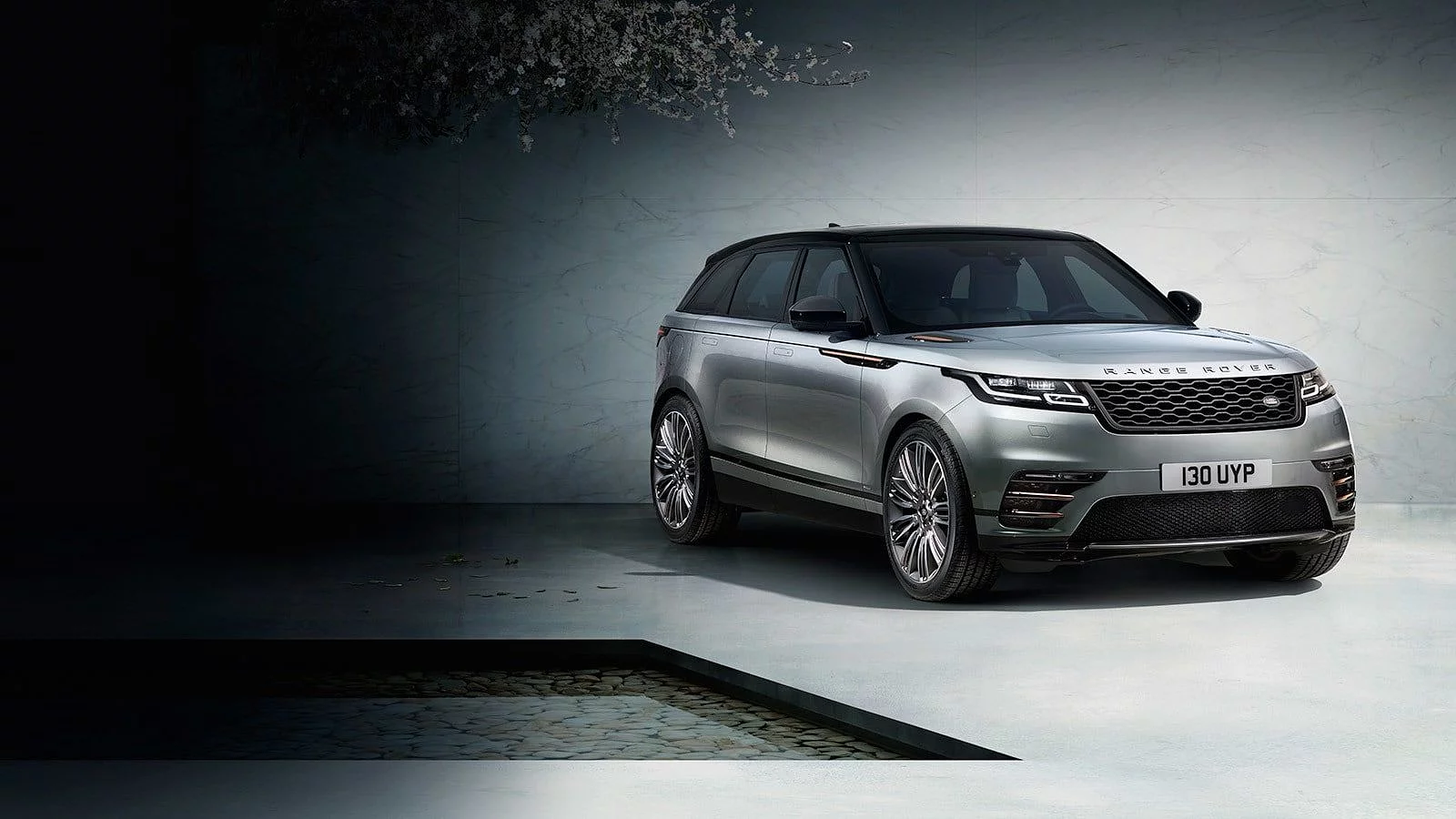 NOUVEAU RANGE ROVER VELAR
