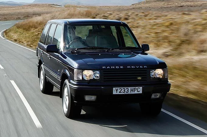 Even more luxury was introduced for the second generation Range Rover