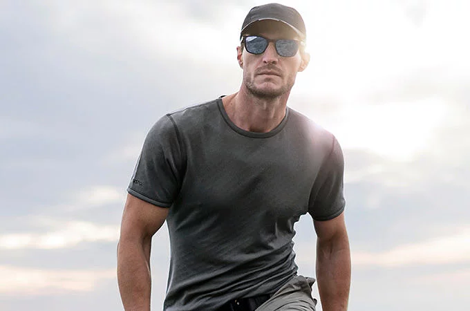 طبقة أساسية قابلة للعكس