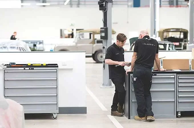 CLASSIC GENUINE PARTS