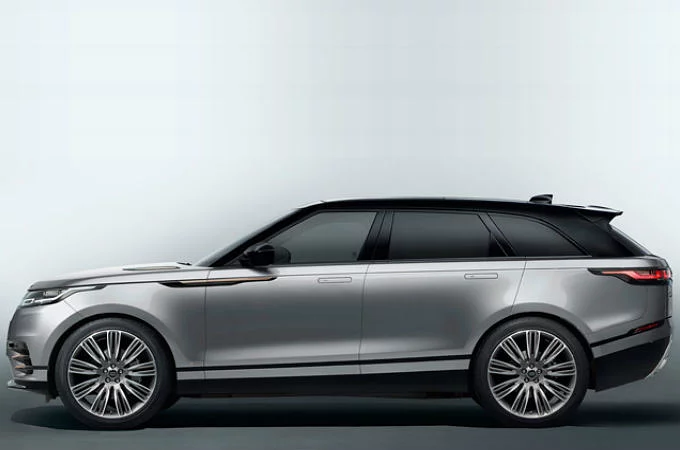 <b>RANGE ROVER VELAR, DÜNYANIN EN GÜZEL OTOMOBİLİ UNVANINI KAZANDI.</b>