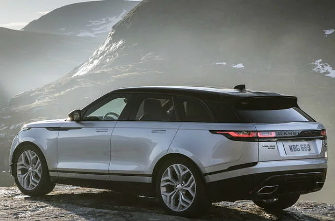 <b>RANGE ROVER VELAR 2018 WORLD CAR AWARDS'TA FİNALDE.</b>