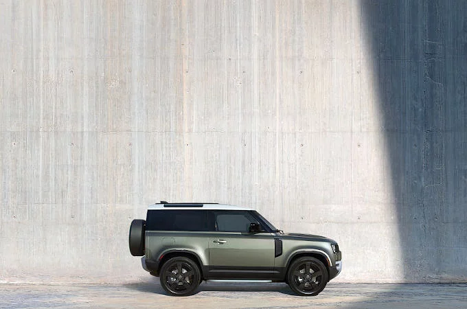 BUILD AND PERSONALISE YOUR OWN DEFENDER