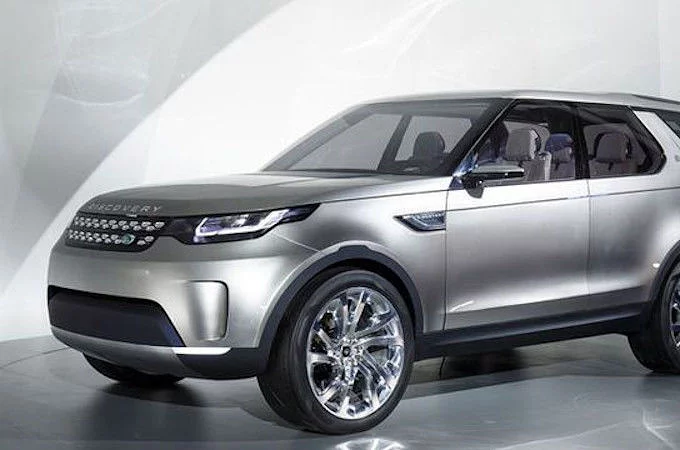 LAND ROVER UNVEILS THE NEW AGE OF DISCOVERY