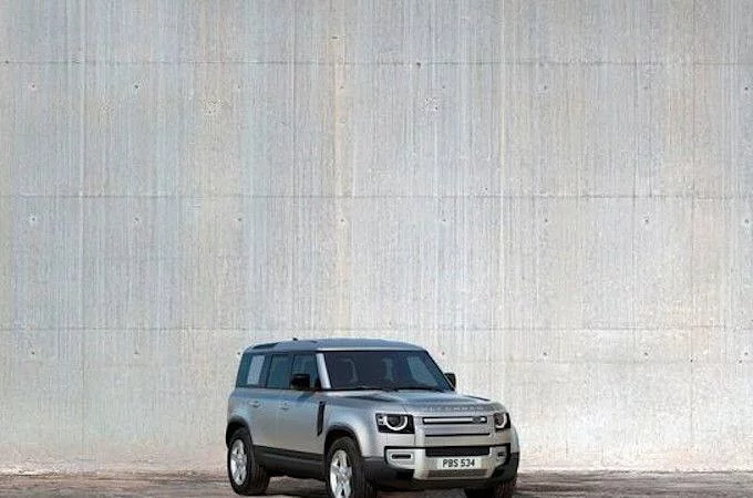 THE NEW LAND ROVER DEFENDER 110 STARTING FROM 19,999 BHD