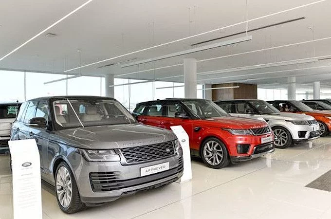 JAGUAR LAND ROVER BAHRAIN USHERS IN THE NEW YEAR BY GIFTING THEIR CUSTOMERS SAVINGS UP TO BD 4,000 ON ALL APPROVED VEHICLES