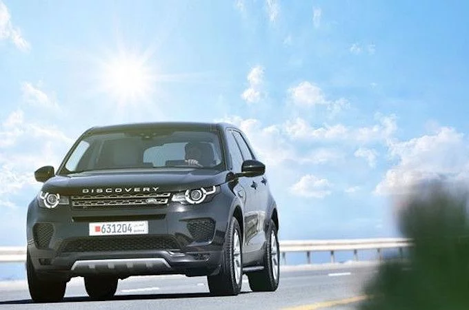 JAGUAR LAND ROVER OFFERS THE 2019 DISCOVERY SPORT AND JAGUAR E-PACE AT EXTREMELY LOW MONTHLY RATES