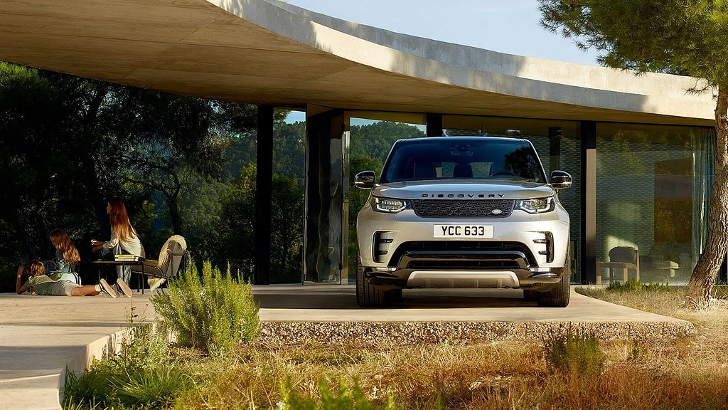 Discovery Range of Vehicles - Land Rover | Land Rover Malaysia
