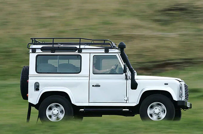 LAND ROVER’IN DEVRİM NİTELİĞİ TAŞIYAN ARAÇLARI (BÖLÜM 1)