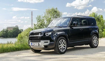ÚJJÁSZÜLETETT, DE VAJON A LÉNYEG MEGMARADT? <br>LAND ROVER DEFENDER TESZT