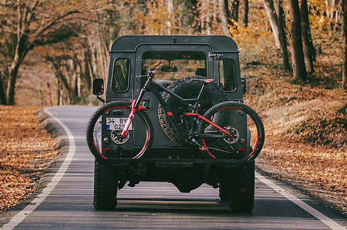 BİR DEFENDER HİKÂYESİ