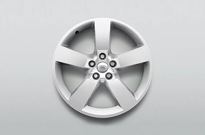 Ar jau pasiruošėte žiemos nuotykiams? | Land Rover Lietuva