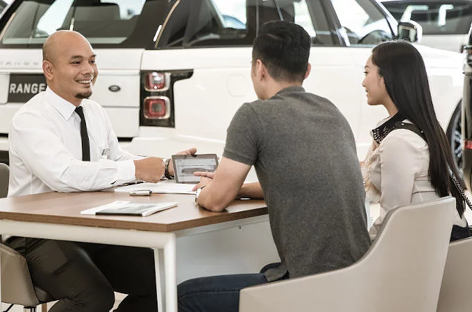 EXTENDED BUSINESS HOURS AT INDERA MOTORS FOR CUSTOMER'S CONVENIENCE