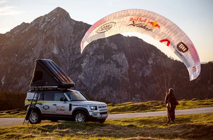 LAND ROVER DEFENDER SUPPORTS THE WORLD’S TOUGHEST ADVENTURE RACE