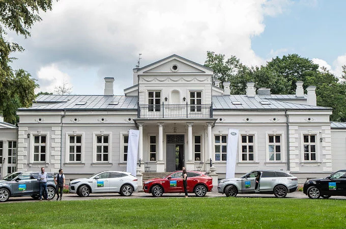 GWIAZDY PROMUJĄ KRAJOZNAWCZE RAJDY SAMOCHODOWE PODCZAS JAGUAR LAND ROVER CRUISE!