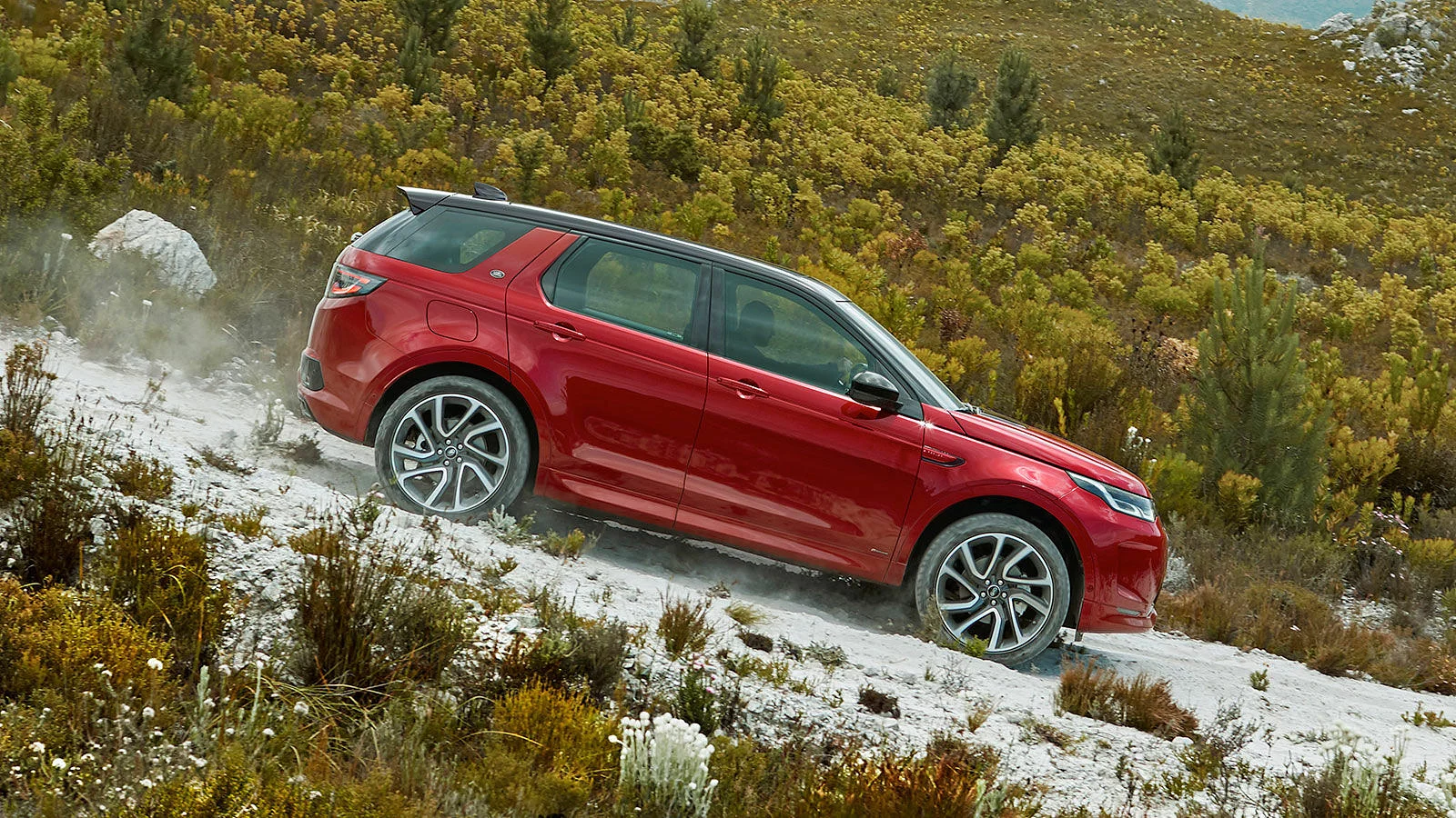 OPTIMAL ACOUSTICS IN ALL DRIVING CONDITIONS