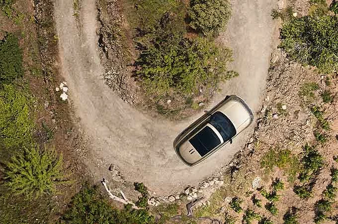Nowy Range Rover zdjęcie z góry