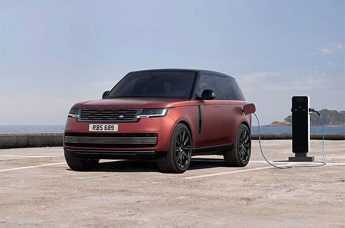 STAŁY NAPĘD NA CZTERY KOŁA