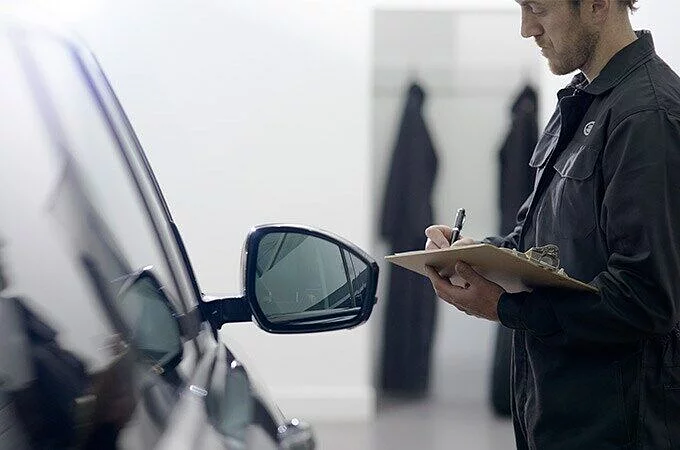 SPECJALNI TECHNICY DLA SPECJALNYCH POJAZDÓW