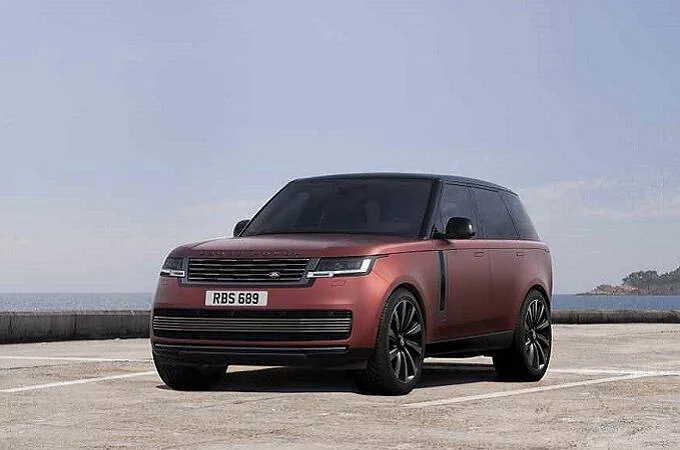 NEW RANGE ROVER: ORDERS OPEN FOR FLAGSHIP SV MODEL   AND EXTENDED RANGE PLUG-IN HYBRID WITH UP TO 70 MILES OF EV RANGE 