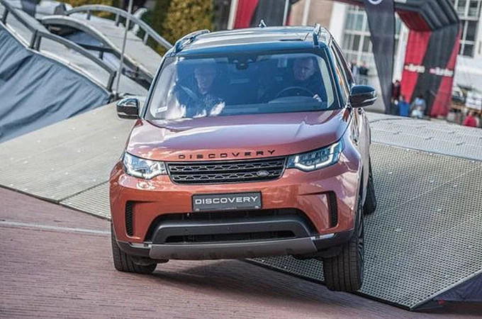 STREFA LAND ROVER NA TARGACH POZNAŃ MOTOR SHOW 2017