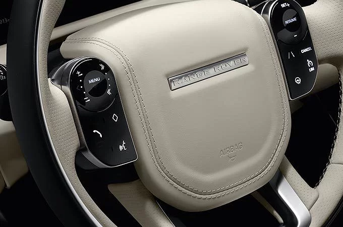 مفاتيح عجلة القيادة السعوية