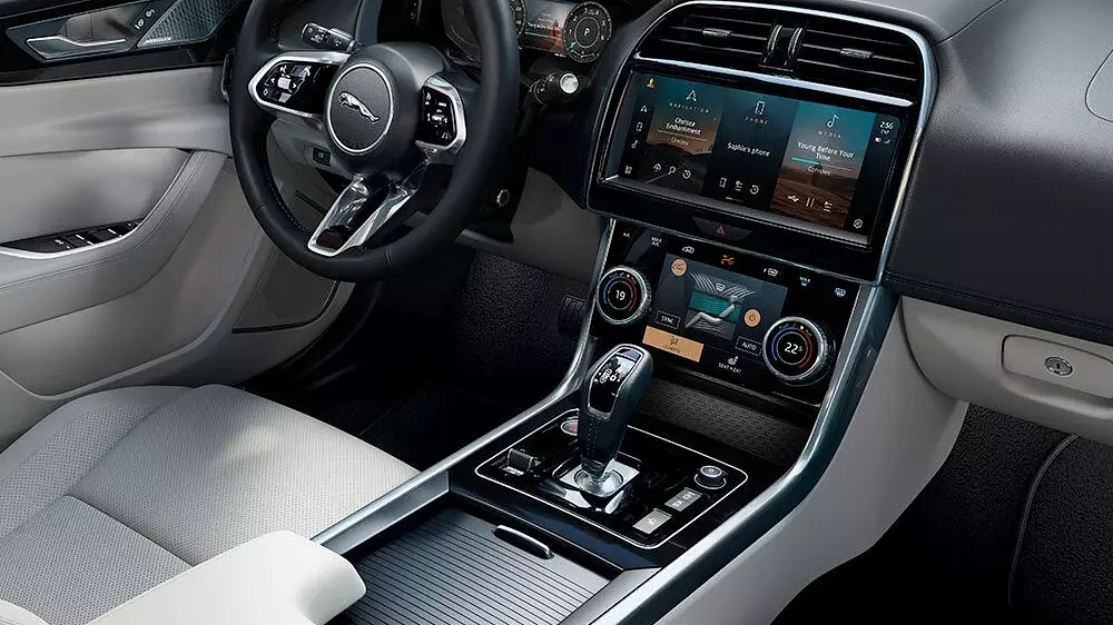 INTERIOR