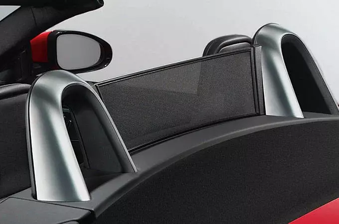 WIND DEFLECTOR
