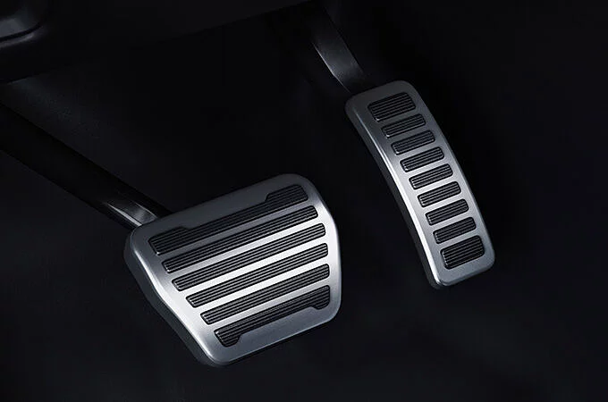 دواسات معدنية لامعة