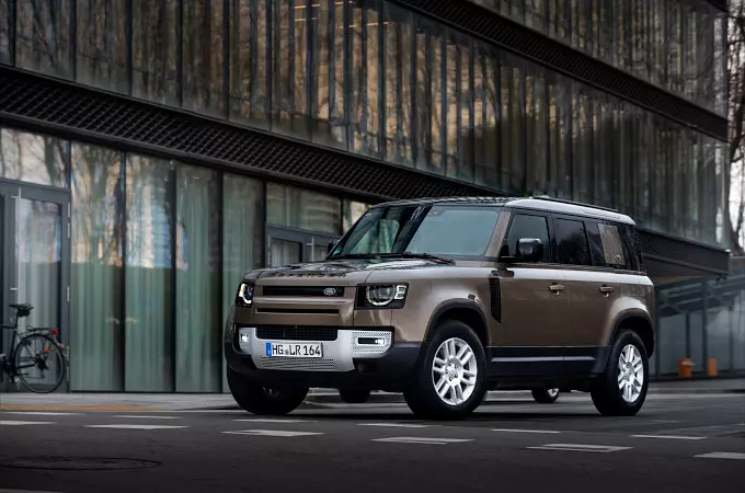 STARTUOJA PASAULINĖ „JAGUAR LAND ROVER“ PROGRAMA: KURS IR DIEGS NAUJOS KARTOS TECHNOLOGIJAS