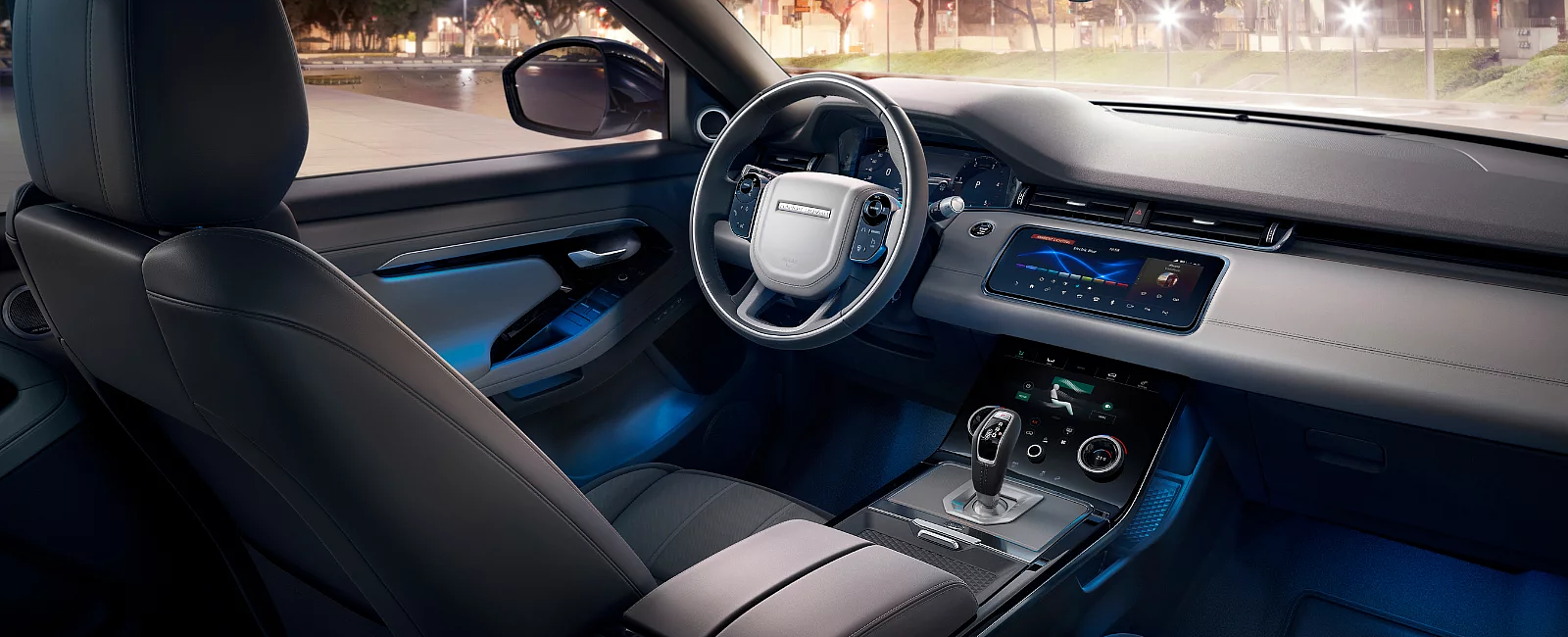 6 INTERIOR FEATURES OF RANGE ROVER EVOQUE AUTOBIOGRAPHY