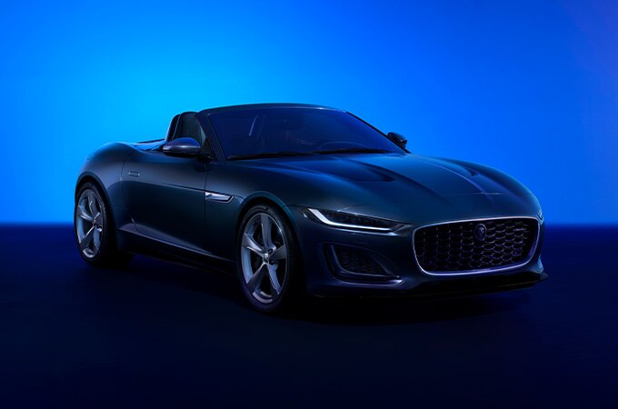 جاكوار F-TYPE DYNAMIC المكشوفة