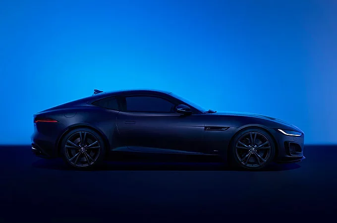 Jaguar F-Type zdjęcie przodu z bokiem