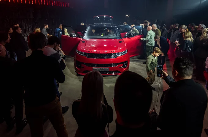 Naujasis „Range Rover Sport“ pristatytas užburiančios atmosferos renginyje 
