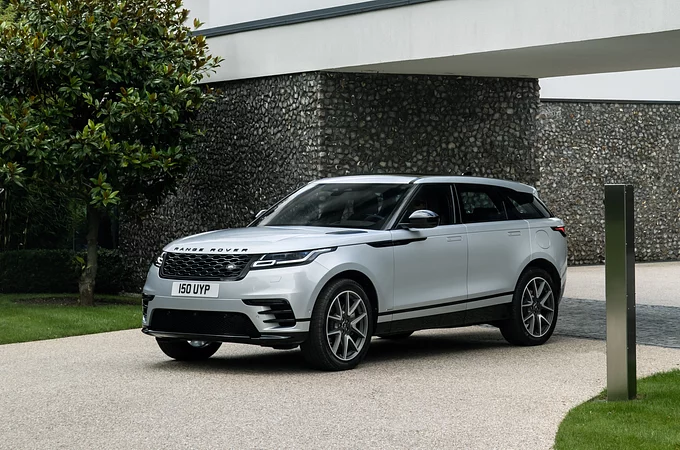 AZONNAL ÁTVEHETŐ KÉSZLETMODELLEK