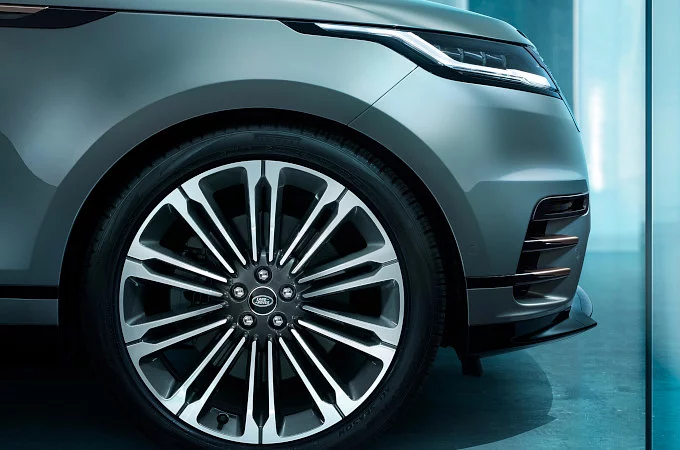 RANGE ROVER VELAR