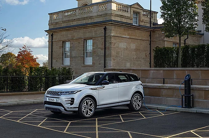 LAND ROVER SÜRDÜRÜLEBİLİRLİK HEDEFLERİNİ AÇIKLADI