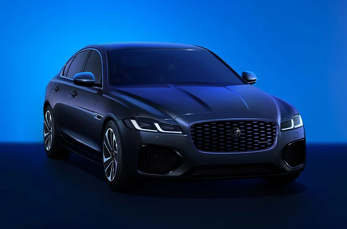 MODELIO VERSIJA „JAGUAR XF SALOON R-DYNAMIC S“
