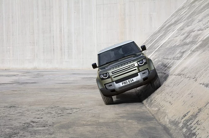 Представляємо новий Land Rover Defender