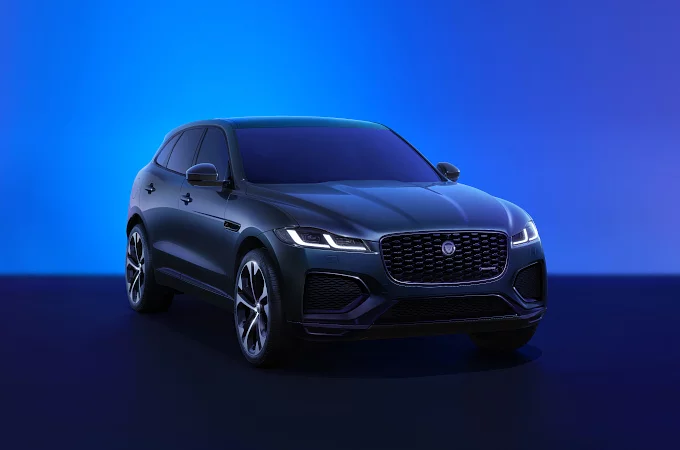  Jaguar F-PACE z silnikiem benzynowym