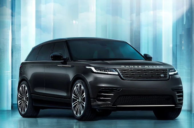 PATOBULINTAME „RANGE ROVER VELAR“ – NAUJAUSIOS GAMINTOJO TECHNOLOGIJOS
