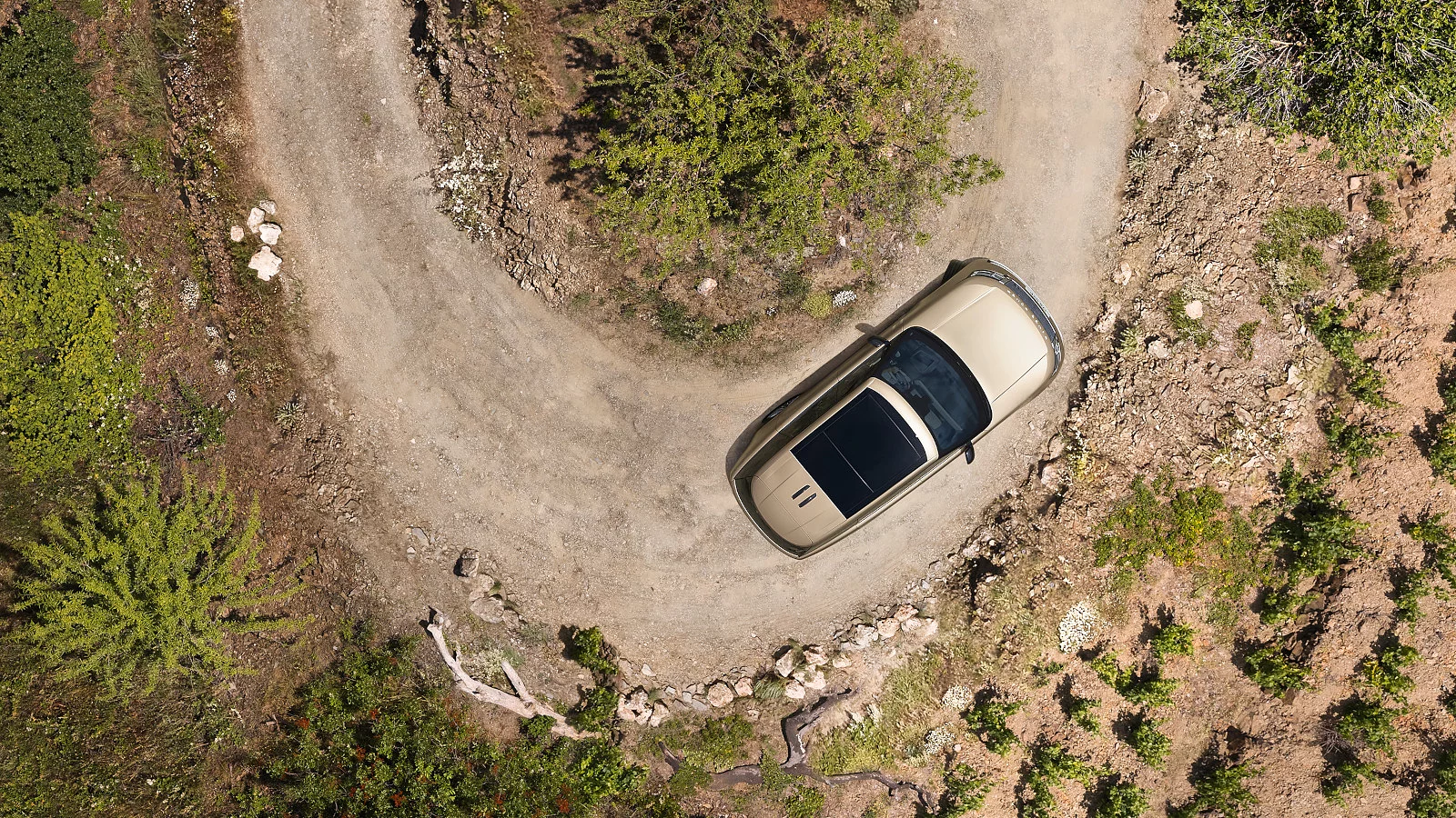 New Range Rover off-road capability