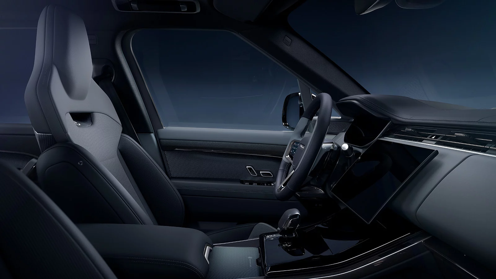 Tableau de bord intérieur et système d'infodivertissement du Range Rover SV.