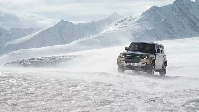 Defender 110 | Land Rover | Land Rover Україна