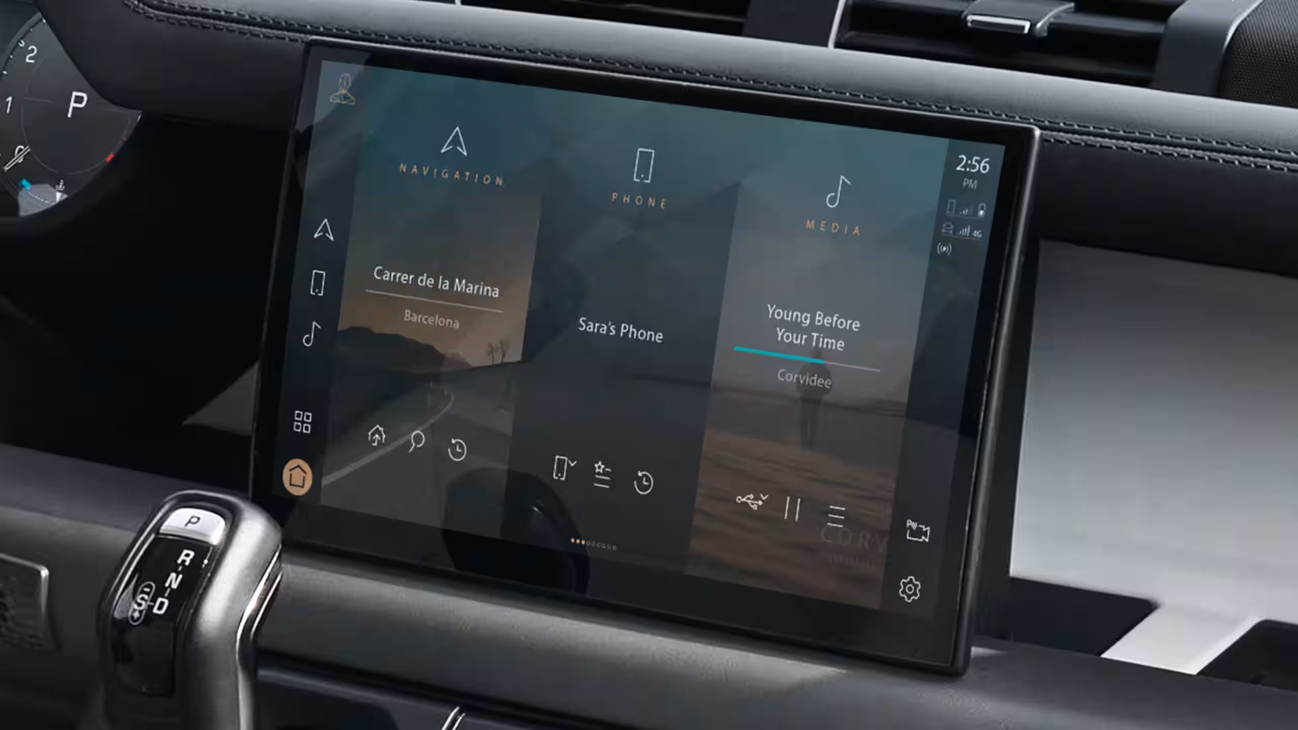 Infotainment touch screen display
